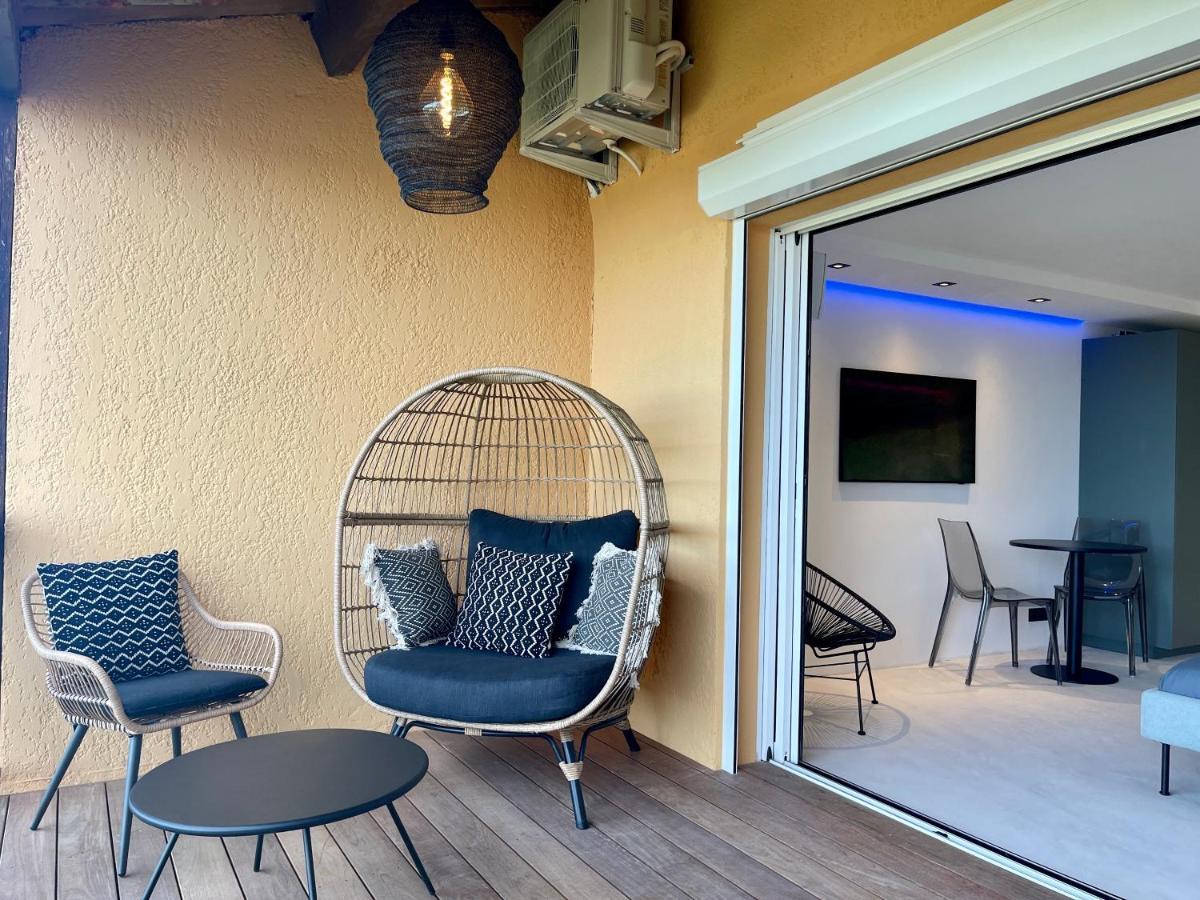 Appartement Neuf Climatise - Vue Mer Saint-Tropez - 50M Plage Et Port - Piscine Gassin Eksteriør bilde